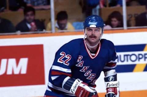 Mike Gartner #22 of the New York Rangers (Photo by Graig Abel/Getty Images)