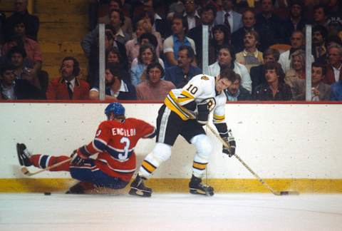 Boston Bruins, Jean Ratelle #10 (Photo by Focus on Sport/Getty Images)