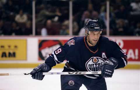 Rightwinger Bill Guerin #9 of the Edmonton Oilers