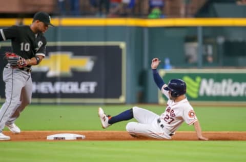 HOUSTON, TX – JULY 05: Houston Astros second baseman Jose Altuve (27) attempts to steal second base during the baseball game between the Chicago White Sox and Houston Astros on July 5, 2018 at Minute Maid Park in Houston, Texas. (Photo by Leslie Plaza Johnson/Icon Sportswire via Getty Images)