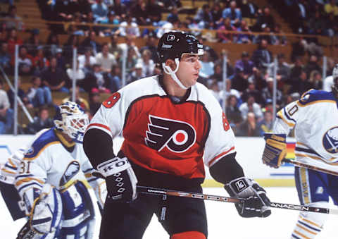 Mark Recchi playing for the Flyers in the 1990s. Mandatory Credit: Rick Stewart/ALLSPORT