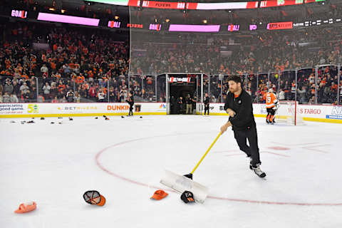 Flyers (Mandatory Credit: Eric Hartline-USA TODAY Sports)