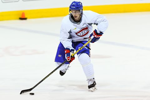 Montreal Canadiens Rookie right wing William Bitten (37) (Photo by David Kirouac/Icon Sportswire via Getty Images)