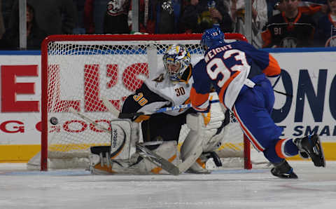 UNIONDALE, NY – JANUARY 16: Doug Weight #93 of the New York Islanders . (Photo by Bruce Bennett/Getty Images)