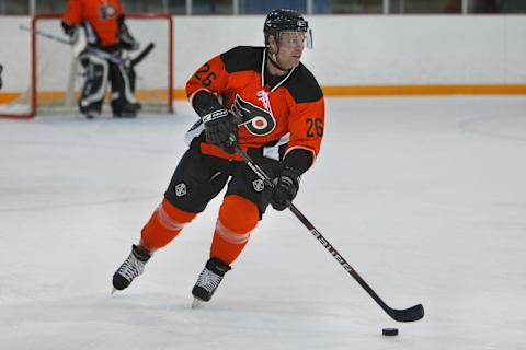 Former Flyers player Brian Propp during a Flyers NHL Alumni Game on September 7, 2011. (Photo by Tom Szczerbowski/Getty Images)