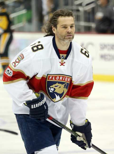 Mar 19, 2017; Pittsburgh, PA, USA; Florida Panthers right wing Jaromir Jagr (68) warms up prior to the game against the Pittsburgh Penguins at the PPG PAINTS Arena. Mandatory Credit: Charles LeClaire-USA TODAY Sports