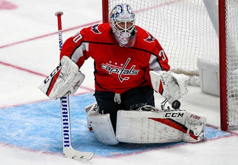 WASHINGTON, DC – OCTOBER 18: Washington Capitals goaltender Braden Holtby (70) makes a third period save against the New York Rangers on October 18, 2019, at the Capital One Arena in Washington, D.C. (Photo by Mark Goldman/Icon Sportswire via Getty Images)