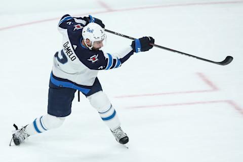 Winnipeg Jets, Dylan DeMelo (2). Mandatory Credit: David Berding-USA TODAY Sports