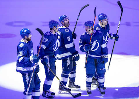 TAMPA, FL – JANUARY 19: Tampa Bay Lightning game-winning celebration during the NHL Hockey match between the Tampa Bay Lightning and San Jose Sharks on January 19 at Amalie Arena in Tampa, FL. (Photo by Andrew Bershaw/Icon Sportswire via Getty Images)