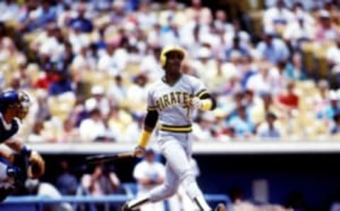 1980’s: Barry Bonds of the Pittsburgh Pirates batting versus the Los Angeles Dodgers at Dodger Stadium in Los Angeles, CA. (Photo by Robert Beck/Icon Sportswire via Getty Images)