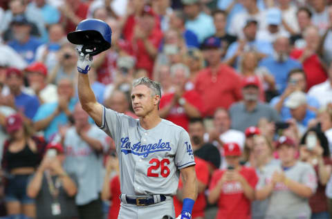 Utley thanks the faithful for their appreciation of his Phillies career. Photo by H. Martin/Getty Images.