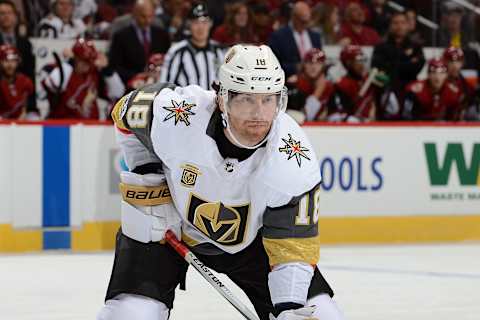 GLENDALE, AZ – OCTOBER 07: James Neal