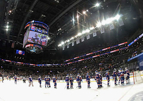 NEW YORK, NEW YORK – FEBRUARY 11: The New York Islanders celebrate a 5-3 victory over the Philadelphia Flyers at the Barclays Center on February 11, 2020 in the Brooklyn borough of New York City. (Photo by Bruce Bennett/Getty Images)