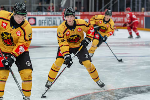 LAUSANNE, SWITZERLAND – DECEMBER 03: #8 Noel Gunler of Lulea HF warms up prior to the Champions Hockey League match between Lausanne HC and Lulea HF at Vaudoise Arena on December 3, 2019, in Lausanne, Switzerland. (Photo by RvS.Media/Monika Majer/Getty Images)