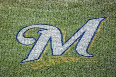 MILWAUKEE, WI – SEPTEMBER 12: Milwaukee Brewers logo during the second game of the final home series between the Milwaukee Brewers and the Pittsburgh Pirates on September 12, 2017, at Miller Park in Milwaukee, WI. (Photo by Lawrence Iles/Icon Sportswire via Getty Images)