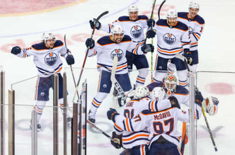 Edmonton Oilers celebration win. Mandatory Credit: Sergei Belski-USA TODAY Sports