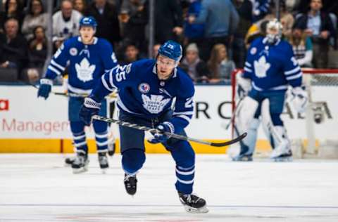 TORONTO, ON – NOVEMBER 10: James van Riemsdyk