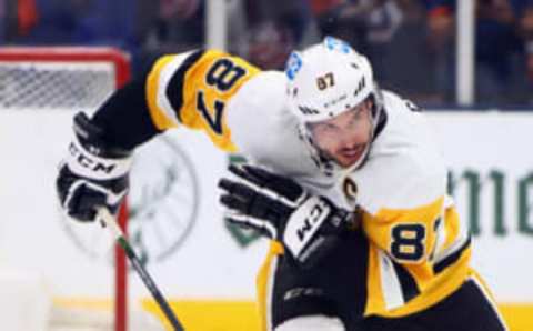 UNIONDALE, NEW YORK – MAY 26: Sidney Crosby #87 of the Pittsburgh Penguins skates against the New York Islanders in Game Six of the First Round of the 2021 Stanley Cup Playoffs at the Nassau Coliseum on May 26, 2021 in Uniondale, New York. (Photo by Bruce Bennett/Getty Images)