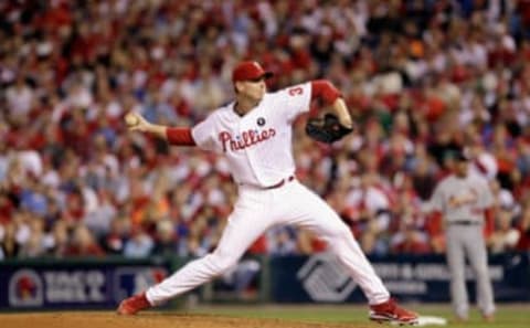 PHILADELPHIA, PA – OCTOBER 07: Roy Halladay #34 of the Philadelphia Phillies throws a pitch against the St. Louis Cardinals during Game Five of the National League Divisional Series at Citizens Bank Park on October 7, 2011 in Philadelphia, Pennsylvania. (Photo by Rob Carr/Getty Images)