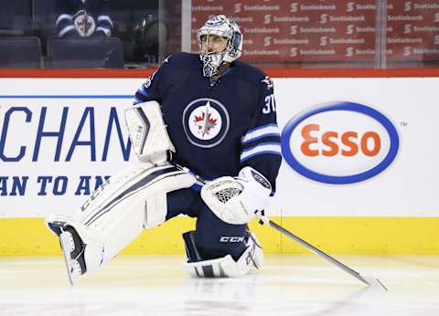 WINNIPEG, MB – FEBRUARY 7: Goaltender Ondrej Pavelec