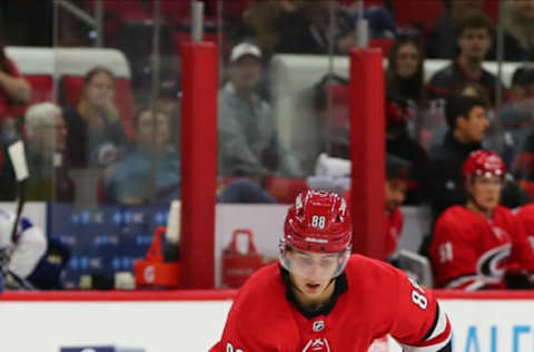 RALEIGH, NC – SEPTEMBER 18: Carolina Hurricanes center Martin Necas (88) with the puck during the 2nd period of the Carolina Hurricanes game versus the Tampa Bay Lightning on September 18th, 2019 at PNC Arena in Raleigh, NC. (Photo by Jaylynn Nash/Icon Sportswire via Getty Images)