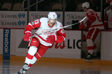 Feb 19, 2017; Pittsburgh, PA, USA; Detroit Red Wings center Darren Helm (43) takes the ice against the Pittsburgh Penguins at the PPG PAINTS Arena. Mandatory Credit: Charles LeClaire-USA TODAY Sports