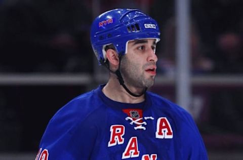 NEW YORK – FEBRUARY 28: Scott Gomez #19 of the New York Rangers looks on against the Colorado Avalanche during February 28, 2009, at Madison Square Garden in New York City. (Photo by Chris McGrath/Getty Images)