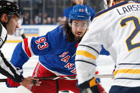 NEW YORK, NY – OCTOBER 24: Mika Zibanejad #93 of the New York Rangers looks on during a face-off