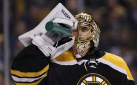 Nov 22, 2016; Boston, MA, USA; Boston Bruins goalie Tuukka Rask (40) gets a drink of water during the third period against the St. Louis Blues at TD Garden. The St. Louis Blues won 4-2. Mandatory Credit: Greg M. Cooper-USA TODAY Sports