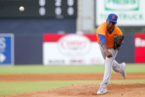 TAMPA, FL – JUNE 04: Justin Dunnn (19) of the Mets delivers a pitch to the plate during the Florida State League game between the St. Lucie Mets and the Tampa Tarpons on June 04, 2018, at Steinbrenner Field in Tampa, FL. (Photo by Cliff Welch/Icon Sportswire via Getty Images)