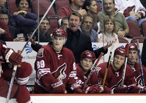 Colorado Avalanche v Phoenix Coyotes