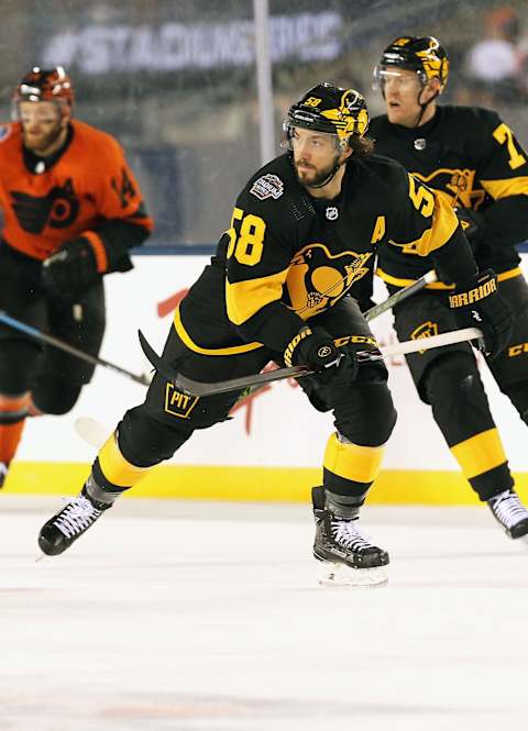 PHILADELPHIA, PA – FEBRUARY 23: Kris Letang #58 of the Pittsburgh Penguins skates against the Philadelphia Flyers at the 2019 Coors Light NHL Stadium Series on February 23, 2019 at Lincoln Financial Field in Philadelphia, Pennsylvania. (Photo by Len Redkoles/NHLI via Getty Images)