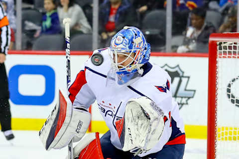 NEWARK, NJ – MARCH 19: Washington Capitals goaltender Pheonix Copley (1) during the first period of the National Hockey League Game between the New Jersey Devils and the Washington Capitals on March 19, 2019 at the Prudential Center in Newark, NJ. (Photo by Rich Graessle/Icon Sportswire via Getty Images)