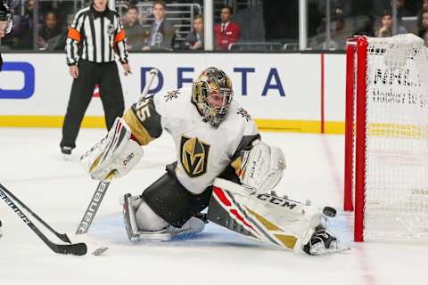 LOS ANGELES, CA – SEPTEMBER 20: Vegas Golden Knights goaltender Oscar Dansk (35) makes a save during a preseason NHL game between the Vegas Golden Knights and Los Angeles Kings on September 20, 2018 at Staples Center in Los Angeles, California. (Photo by Joshua Lavallee/Icon Sportswire via Getty Images)