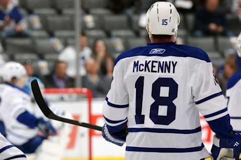 TORONTO – DECEMBER 11: Tomas Kaberle #15 of the Toronto Maple Leafs  (Photo by Dave Sandford/Getty Images)