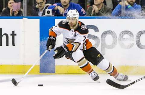 NEW YORK, NY: Anaheim Ducks Left Wing Andrew Cogliano (7) skates with the puck during the Anaheim Ducks and New York Rangers NHL game on December 19, 2017. (Photo by John Crouch/Icon Sportswire via Getty Images)