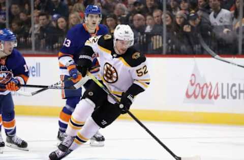 NEW YORK, NEW YORK – JANUARY 11: Sean Kuraly #52 of the Boston Bruins skates in his 200th NHL game against the New York Islanders at the Barclays Center on January 11, 2020 in the Brooklyn borough of New York City. The Bruins defeated the Islanders 3-2 in overtime. (Photo by Bruce Bennett/Getty Images)