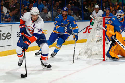 ST. LOUIS, MO – MARCH 11: John Tavares #91 of the New York Islanders controls the puck against Alex Pietrangelo #27 of the St. Louis Blues at the Scottrade Center on March 11, 2017 in St. Louis, Missouri. (Photo by Dilip Vishwanat/NHLI via Getty Images)