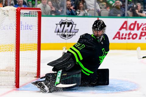 Apr 7, 2022; Dallas, Texas, USA; Dallas Stars goaltender Scott Wedgewood (41) Mandatory Credit: Jerome Miron-USA TODAY Sports