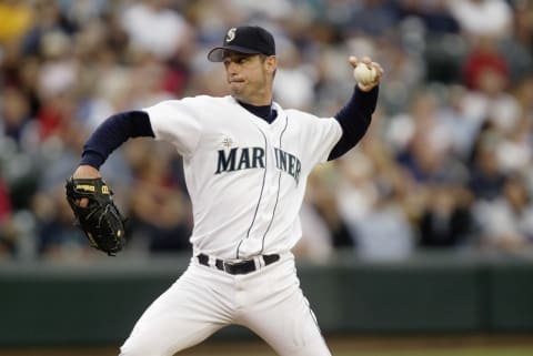 SEATTLE – AUGUST 26: Starting Pitcher Jamie Moyer #50 of the Seattle Mariners pitches against the Tampa Bay Devil Rays on August 26, 2003 at Safeco Field in Seattle Washington. The Devil Rays defeated the Mariners 9-3. (Photo by Otto Greule Jr/Getty Images)