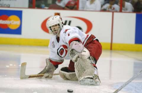 Arturs Irbe, Carolina Hurricanes (Photo by Harry How/Getty Images/NHLI)