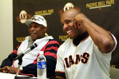 Barry Bonds (Photo by JOHN G. MABANGLO/AFP via Getty Images)