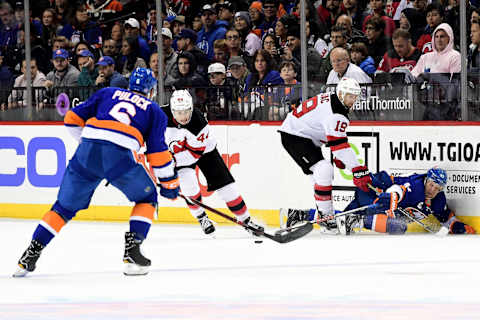 New Jersey Devils vs. New York Islanders (Photo by Sarah Stier/Getty Images)