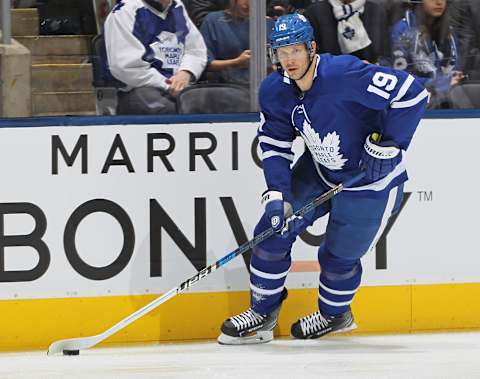 TORONTO, ON – FEBRUARY 11: Jason Spezza #19 of the Toronto Maple Leafs  (Photo by Claus Andersen/Getty Images)