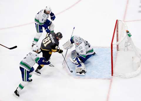 Jacob Markstrom #25 of the Vancouver Canucks makes the third period save against Jonathan Marchessault #81 of the Vegas Golden Knights during the third period in Game Two of the Western Conference Second Round. (Photo by Bruce Bennett/Getty Images)