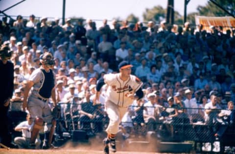 FL – MARCH, 1956: Eddie Mathews #41 of the Milwaukee Braves follows his base hit during a Spring Training game circa March, 1956 in Florida. (Photo by Hy Peskin/Getty Images)