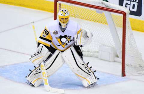 NHL Trade Rumors: Pittsburgh Penguins goalie Marc-Andre Fleury (29) defends during the first period against the Arizona Coyotes at Gila River Arena. Mandatory Credit: Matt Kartozian-USA TODAY Sports