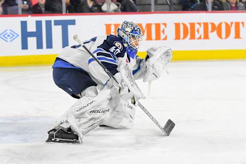 Winnipeg Jets, Mikhail Berdin (Photo by Stephane Dube /Getty Images)