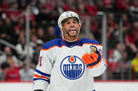 WASHINGTON, DC - NOVEMBER 07: Evander Kane #91 of the Edmonton Oilers reacts against the Washington Capitals during the first period at Capital One Arena on November 07, 2022 in Washington, DC. (Photo by Jess Rapfogel/Getty Images)