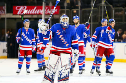 NEW YORK, NY – JANUARY 17: New York Rangers Goalie Henrik Lundqvist (30) and the rest of The New York Rangers celebrate their victory in the National Hockey League game between the Chicago Blackhawks and the New York Rangers on January 17, 2019 at Madison Square Garden in New York, NY. (Photo by Joshua Sarner/Icon Sportswire via Getty Images)